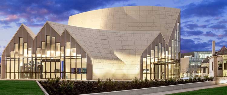 کالج سنت لئوناردز ملبورن (St Leonard's College Melbourne)